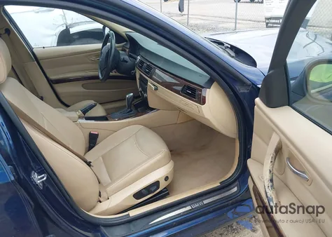 2011 BMW 328I z USA, uszkodzony, nr VIN WBAPH7C59BE459943